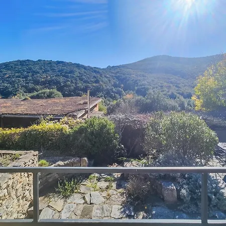Maison Avec Piscine Сasa de vacaciones *