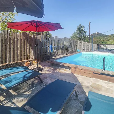 Maison Avec Piscine Сasa de vacaciones *